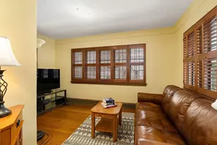 147 Mt Vernon St, Dedham, MA 02026 - Photo 15