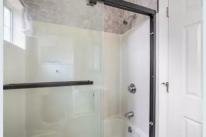 6 Al Pace Dr #B, North Attleboro, MA 02760 - Photo 17