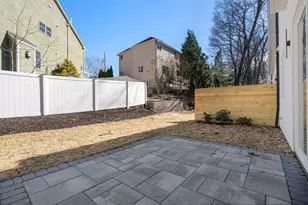 24 Wilson Cir, Newton, MA 02461 - Photo 13