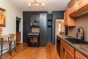 8 Spring Garden, Boston, MA 02125 - Photo 9