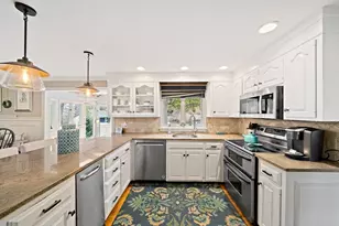 66 Simmons Dr, Duxbury, MA 02332 - Photo 9