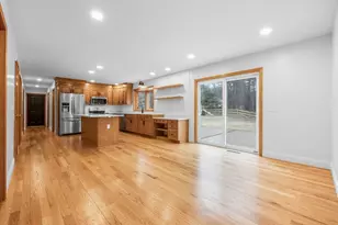 10 Alden St, Ludlow, MA 01056 - Photo 7