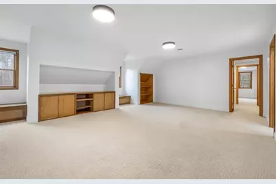 10 Alden St, Ludlow, MA 01056 - Photo 31