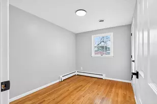 19 Sahlin Cir, Franklin, MA 02038 - Photo 23