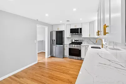 19 Sahlin Cir, Franklin, MA 02038 - Photo 13