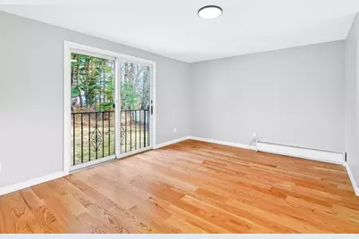 19 Sahlin Cir, Franklin, MA 02038 - Photo 11