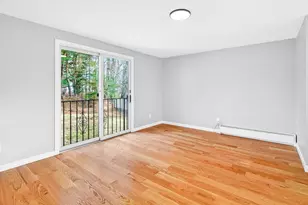 19 Sahlin Cir, Franklin, MA 02038 - Photo 11