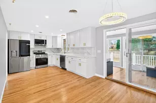 19 Sahlin Cir, Franklin, MA 02038 - Photo 15