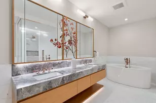 45 Temple St, Boston, MA 02114 - Photo 13