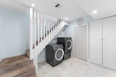 47 Clinton St, Framingham, MA 01702 - Photo 29