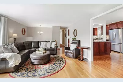 32 Ohlson Circle, Medway, MA 02053 - Photo 11