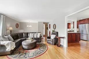 32 Ohlson Cir, Medway, MA 02053 - Photo 11