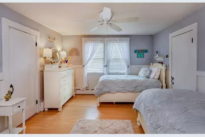 53 Raymond Street, Manchester by the Sea, MA 01944 - Photo 13