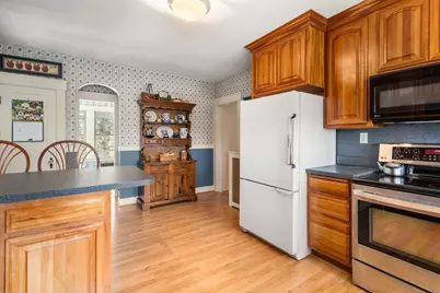 89-91 Hartwell St, Southbridge, MA 01550 - Photo 11