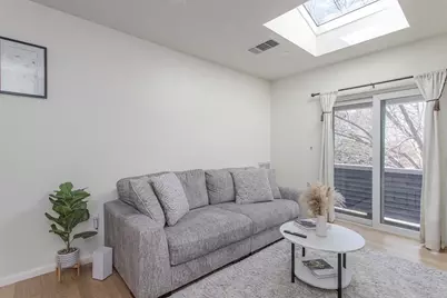 1210 Vfw Parkway #11, Boston, MA 02132 - Photo 9