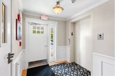 100 Burrill Street #6, Swampscott, MA 01907 - Photo 3