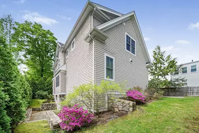 7 Bemis Rd, Wellesley, MA 02481 - Photo 29