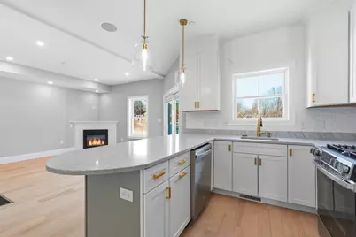 51 West Main #6R, Georgetown, MA 01833 - Photo 11