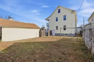 28-30 Cherrelyn St, Springfield, MA 01104 - Photo 31