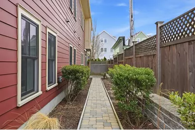 315 Highland Ave #101, Somerville, MA 02144 - Photo 11