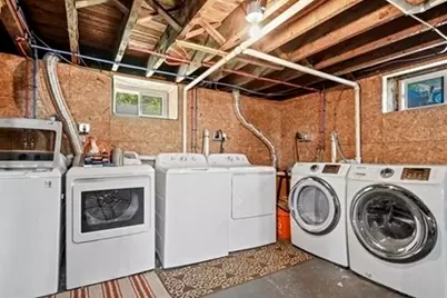 28 Arthur St #3, Beverly, MA 01915 - Photo 19