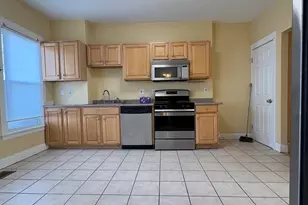 68 Elm St, Marlborough, MA 01752 - Photo 3