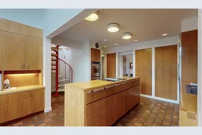 15 Dennison Rd, Worcester, MA 01609 - Photo 11