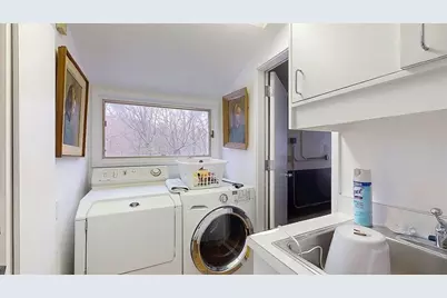 15 Dennison Rd, Worcester, MA 01609 - Photo 33