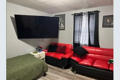 120 Lakeview Ave, Lowell, MA 01850 - Photo 5