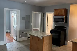 34 Nassau St, Chicopee, MA 01013 - Photo 3