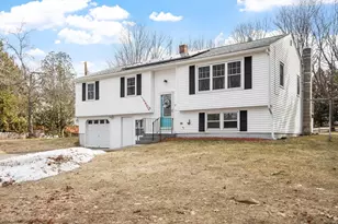 225 Leominster Rd, Lunenburg, MA 01462 - Photo 1