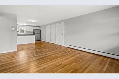 29 Arlington Rd #5, Woburn, MA 01880 - Photo 3