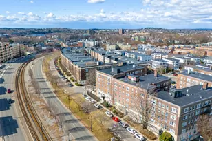 1607 Commonwealth Ave, Boston, MA 02135 - Photo 11