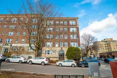 1607 Commonwealth Ave #4, Boston, MA 02135 - Photo 9