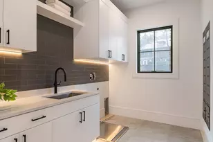 1301 Commonwealth Ave, Newton, MA 02465 - Photo 31