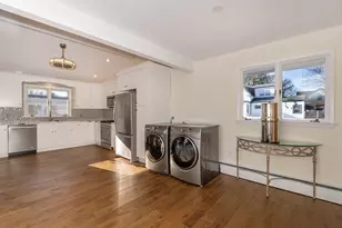 212 Monument St, Haverhill, MA 01832 - Photo 7