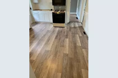 52 Winter St, Taunton, MA 02780 - Photo 3