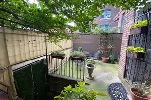 29 Myrtle St, Boston, MA 02114 - Photo 15