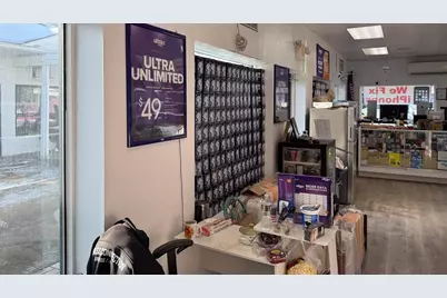 569 Main St #2, Barnstable, MA 02601 - Photo 9