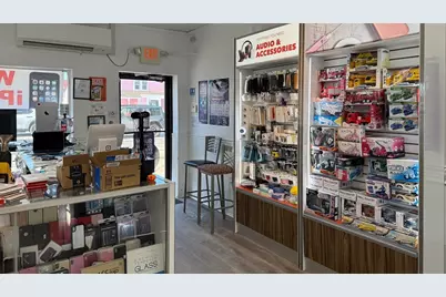 569 Main St #2, Barnstable, MA 02601 - Photo 7