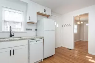 203 College Farm Rd, Waltham, MA 02452 - Photo 7