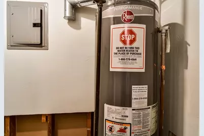 250 Wilson St, Marlborough, MA 01752 - Photo 21