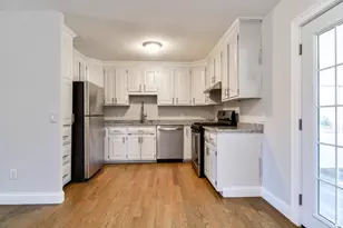 250 Wilson St, Marlborough, MA 01752 - Photo 5