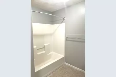 18 Dale St #6H, Andover, MA 01810 - Photo 9