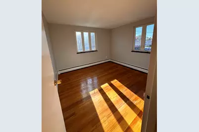 133 Warren St #8, Watertown, MA 02472 - Photo 5