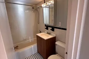 133 Warren St, Watertown, MA 02472 - Photo 7