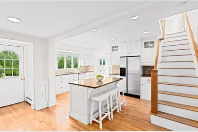 56 Margin St, Cohasset, MA 02025 - Photo 5