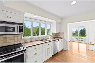 56 Margin St, Cohasset, MA 02025 - Photo 7