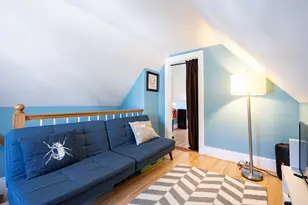 7 Elm St, Boston, MA 02136 - Photo 25