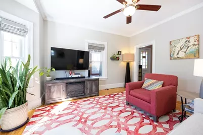 7 Elm St, Boston, MA 02136 - Photo 9